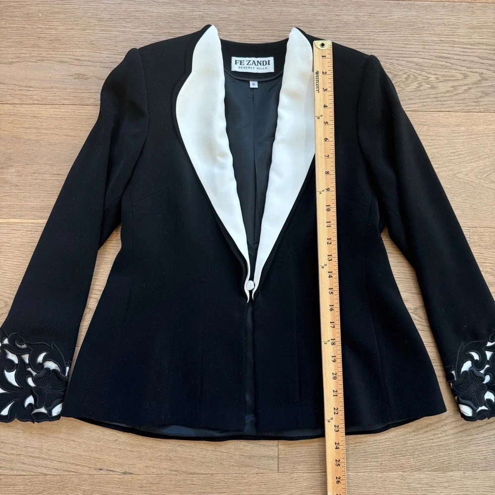 Fe Zandi Beverly Hills 3 Piece Skirt Suit Set Black White Embroidered Size 6